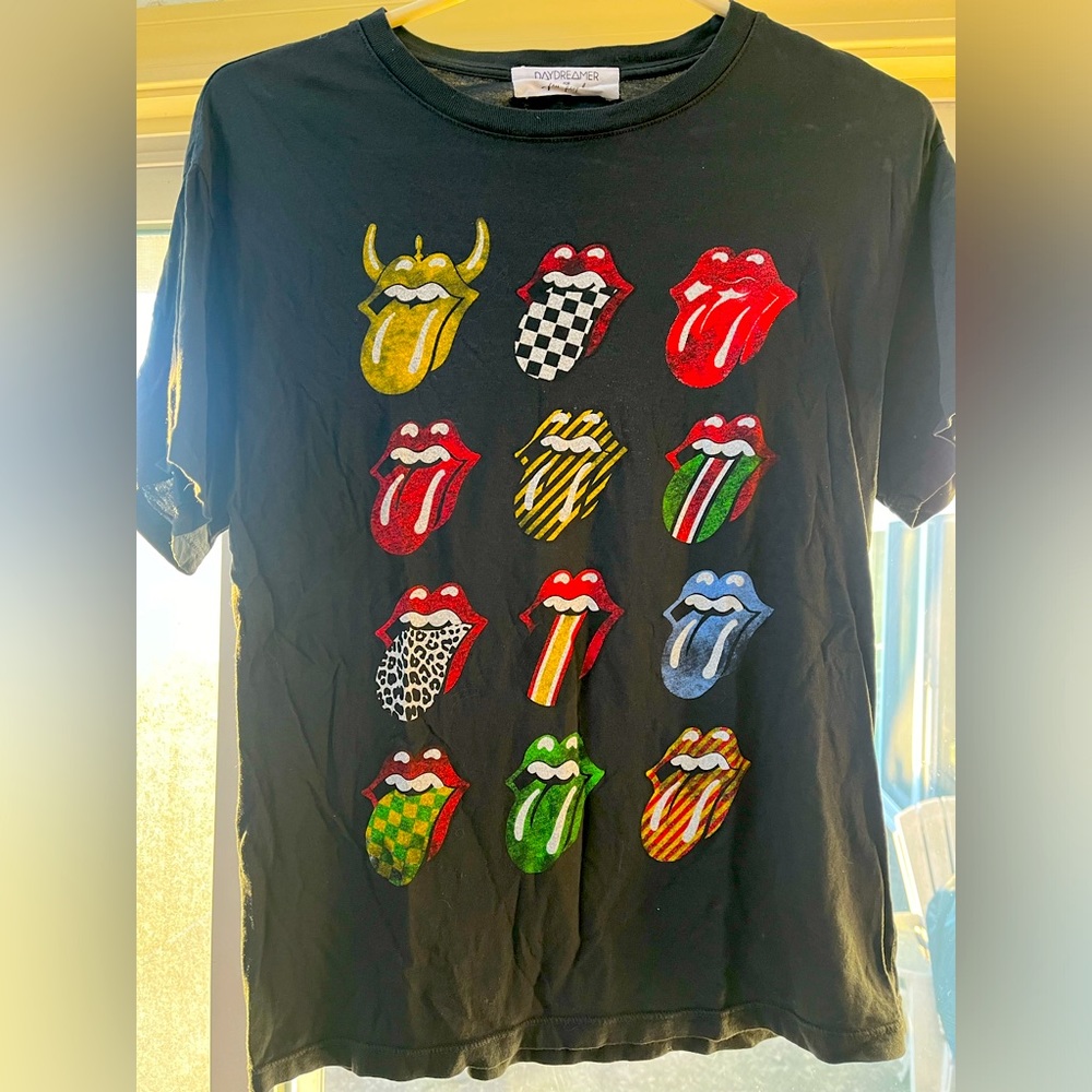 Free People Daydreamer Rolling Stones 12 Tongues Black Tee, Size XS, EUC
